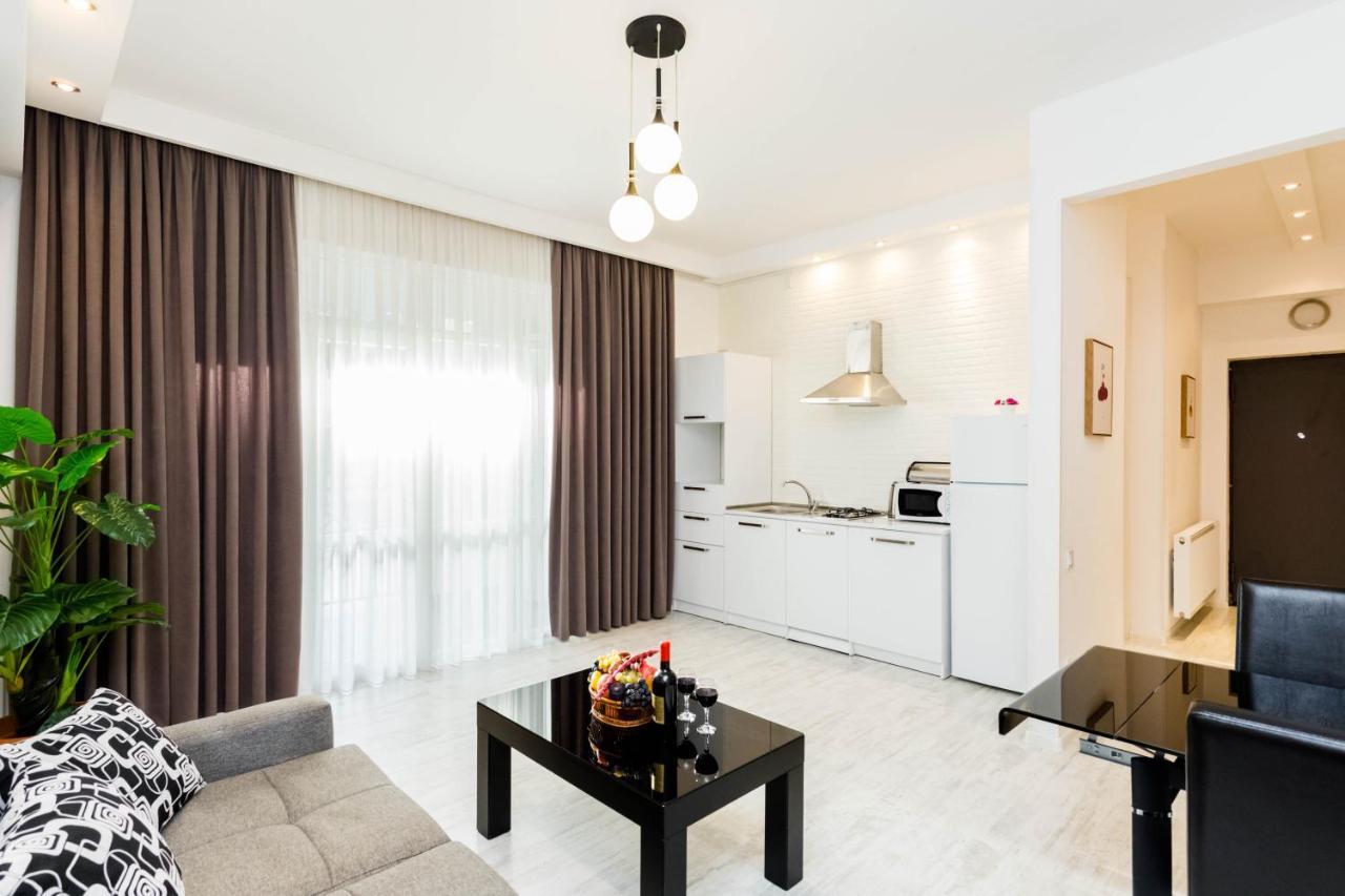 Luxury Apartment In The City Centre Tbilisi Exterior foto